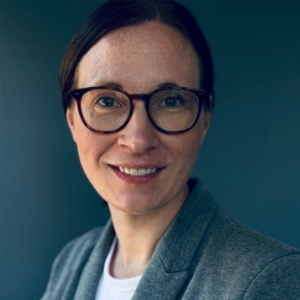 Emily Allen – SHORT