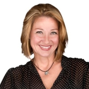 Lori Bainborough – SHORT